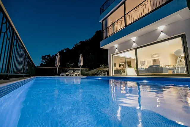 For sale luxury villa in Herceg Novi with a panoramic sea view   — photo 6